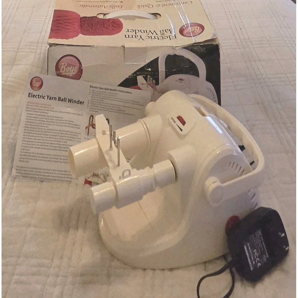 Boye/Simplicity Electric Yarn Ball Winder Model 3701001030 Tested Excellent!